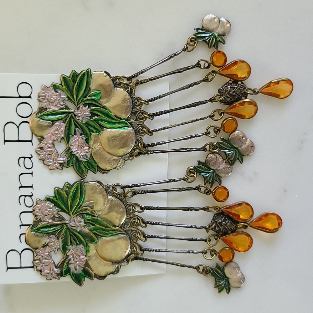 Banana Bob clip on Earrings Vintage